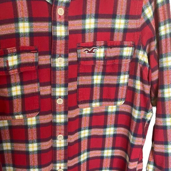 Hollister Mens Size Large Button Down Shirt Red Plaid Long Sleeves 100% Cotton - Picture 3 of 11